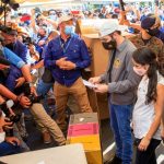 Salvadoreños dan todo el poder a Bukele, puede ser estadista o dictador