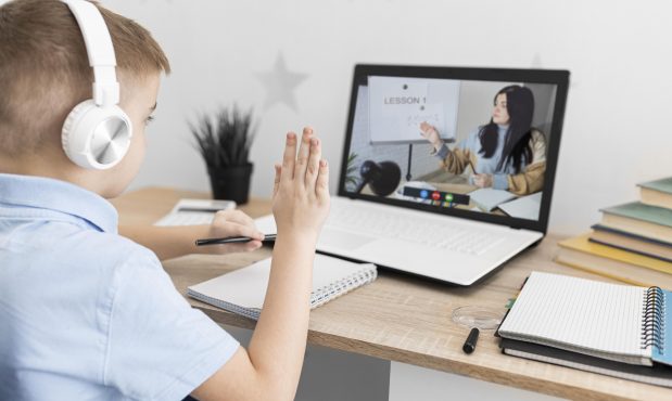 Aprende a redactar manuales escolares y guías didácticas